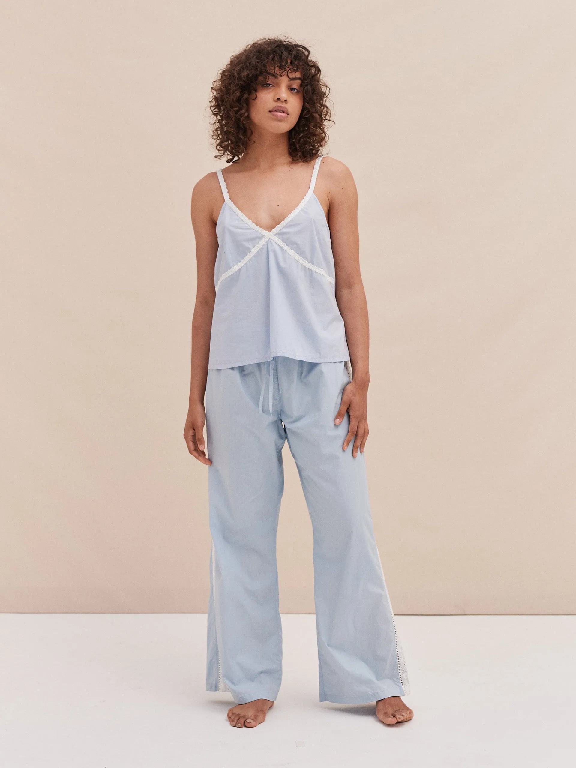 Lounge trio set in Dorothea print in light blue