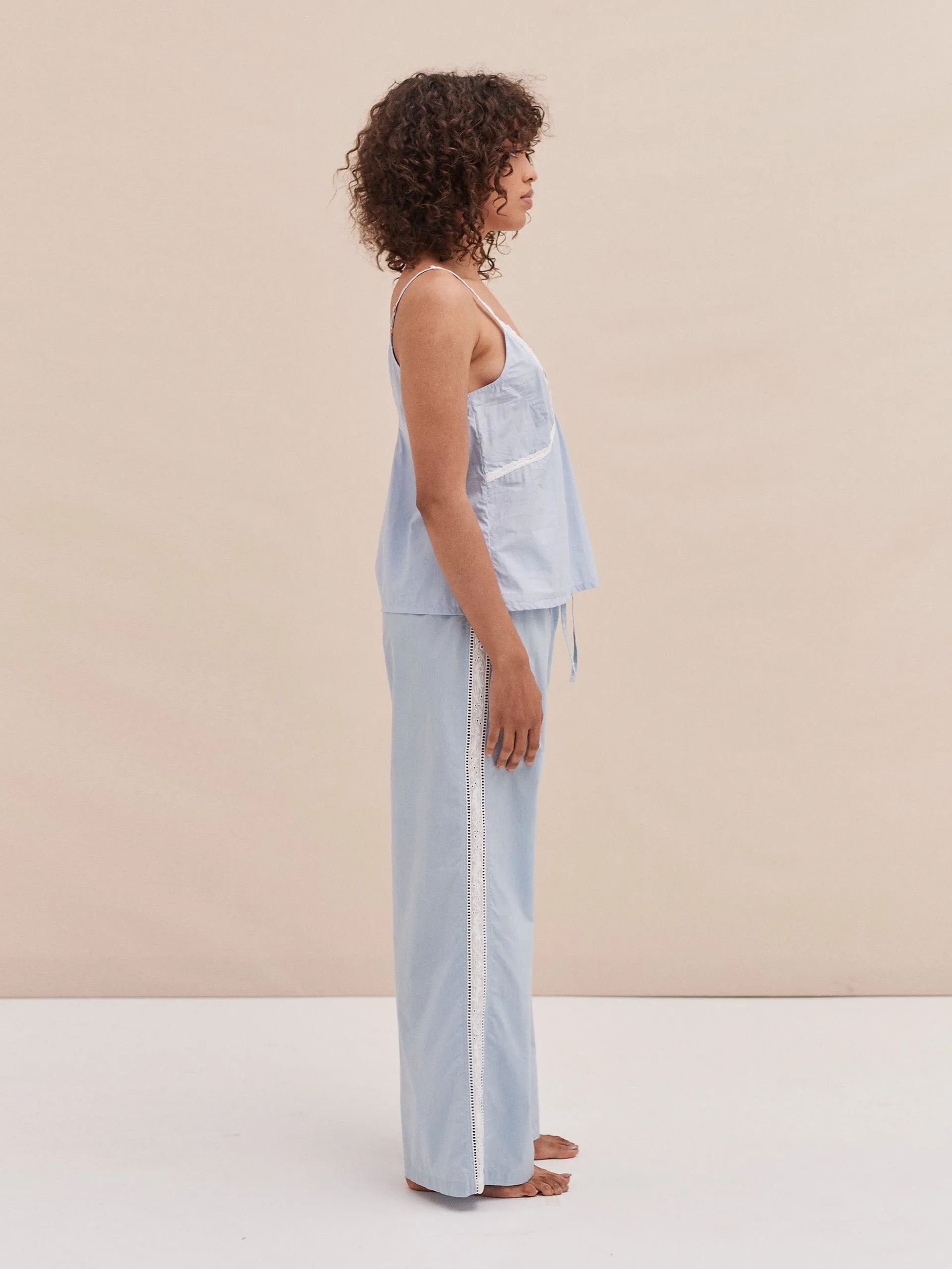 Lounge trio set in Dorothea print in light blue