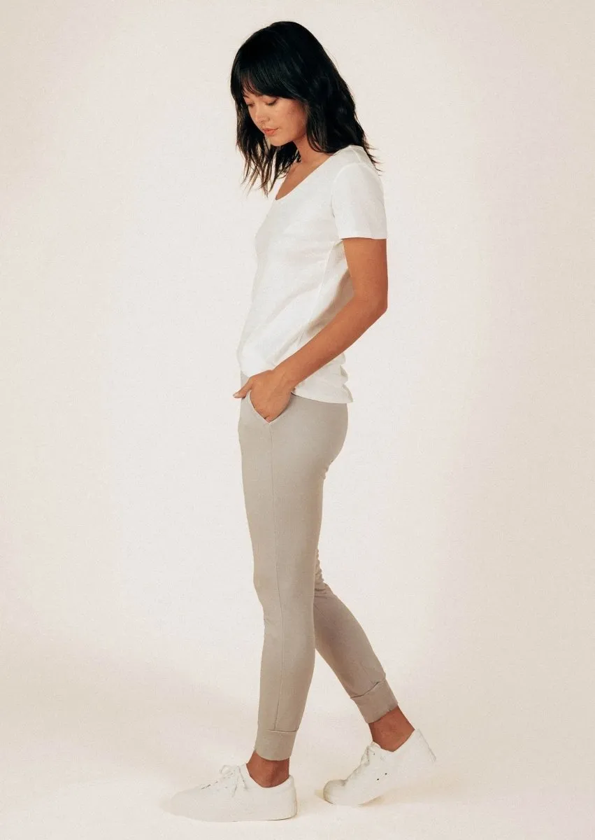 Naomi Sweatpant in Ice Gray