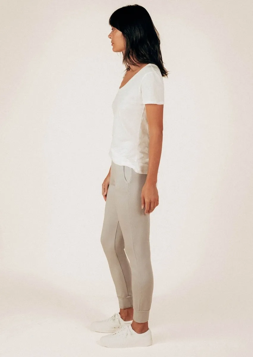 Naomi Sweatpant in Ice Gray